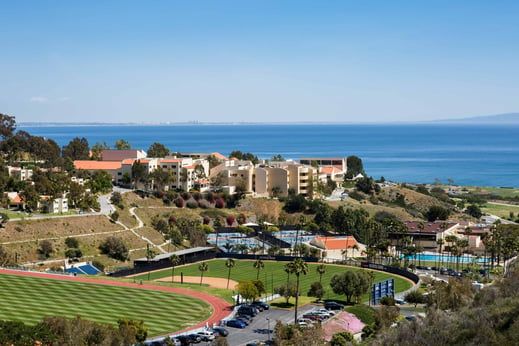 12 Colleges and Universities Near the Beach